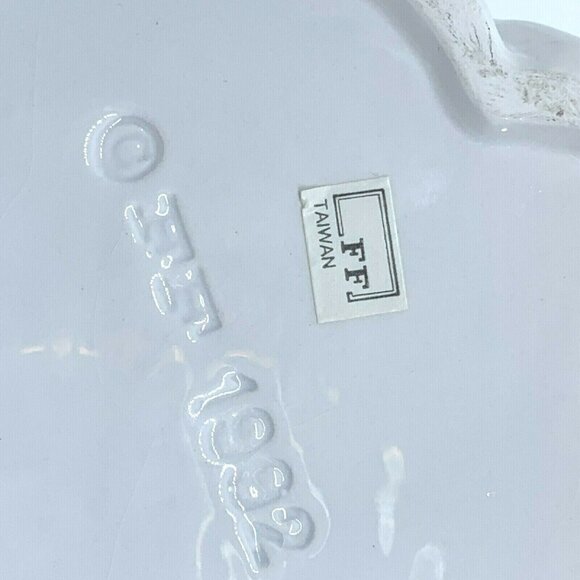 Vintage Fitz & Floyd 1992 Sleeping White Rabbit Bunny Bloomers Lidded Candy Dish - Picture 8 of 12